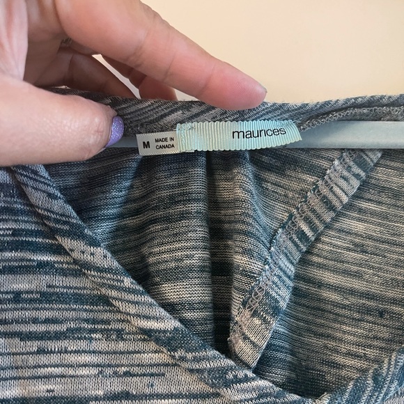 Maurice’s tie Back shirt - Picture 4 of 4